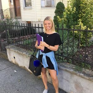 Meet your Posher, Tiffany